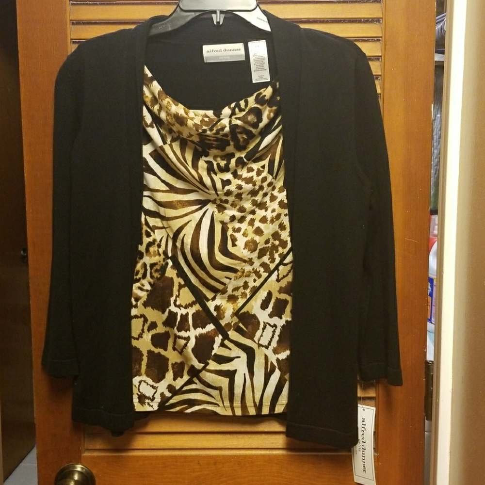 NWT Alfred Dunner top, size PS